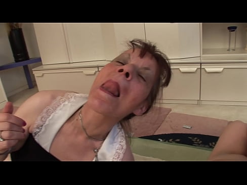 ❤️ Ogogo ababili nomkhulu oyedwa banabathathu Izocansi kithi zu.pornoincest.ru ️❤